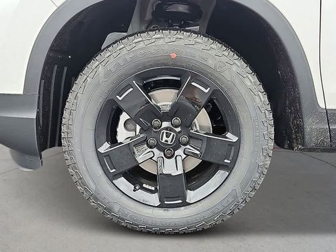 New 2026 Honda Ridgeline Black Edition image 5