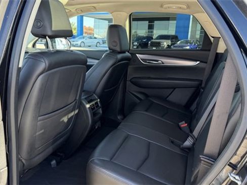 Used 2017 Cadillac XT5 Luxury image 26