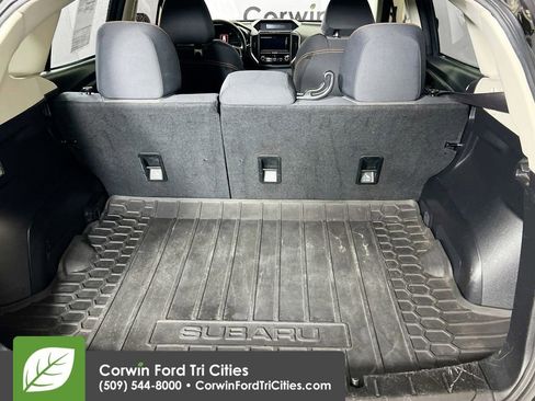 Used 2018 Subaru Crosstrek 2.0i Premium w/ Eyesight System image 15