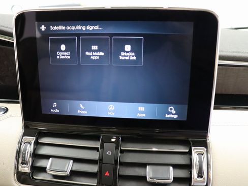 Used 2021 Lincoln Navigator Reserve w/ Luxury Package image 26