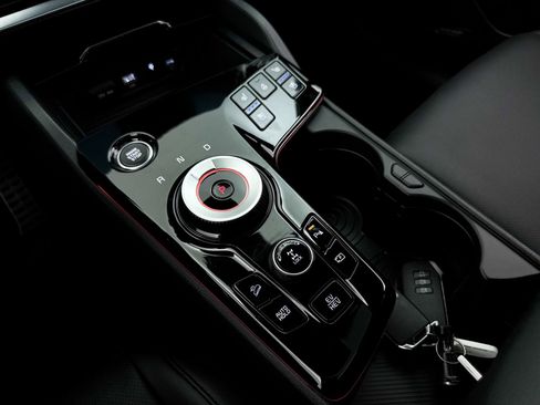 Used 2025 Kia Sportage X-Line Prestige image 29