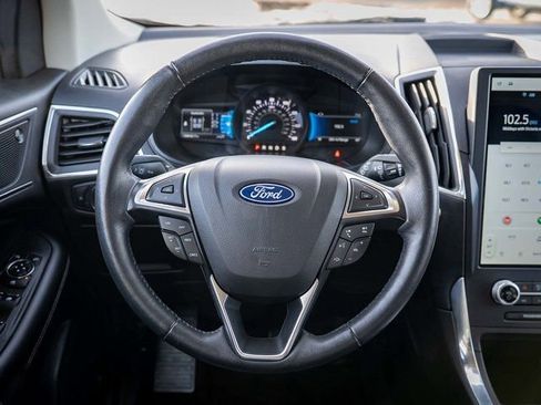 Used 2023 Ford Edge Titanium image 26