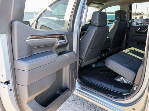 New 2026 Chevrolet Silverado 1500 LT w/ LPO, Dark Essentials Package image 25