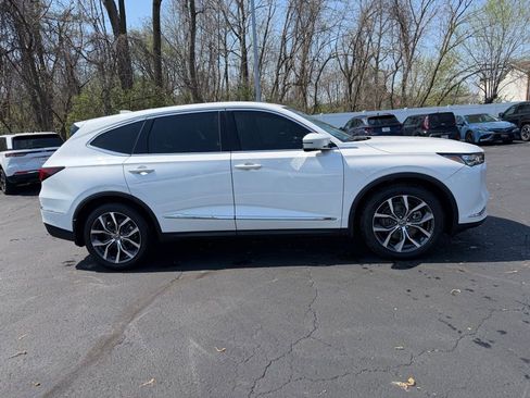 Certified 2024 Acura MDX SH-AWD w/ Technology Package image 5