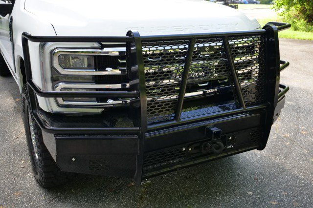 Used 2025 Ford F350 Lariat w/ Lariat Ultimate Package AWD/4WD image 11