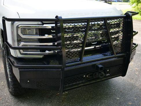 Used 2025 Ford F350 Lariat w/ Lariat Ultimate Package AWD/4WD image 11
