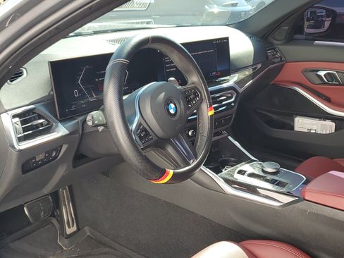 Used 2024 BMW 330i Sedan w/ M Sport Package RWD image 10
