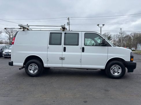 Used 2019 Chevrolet Express 2500 w/ Driver Convenience Package image 8