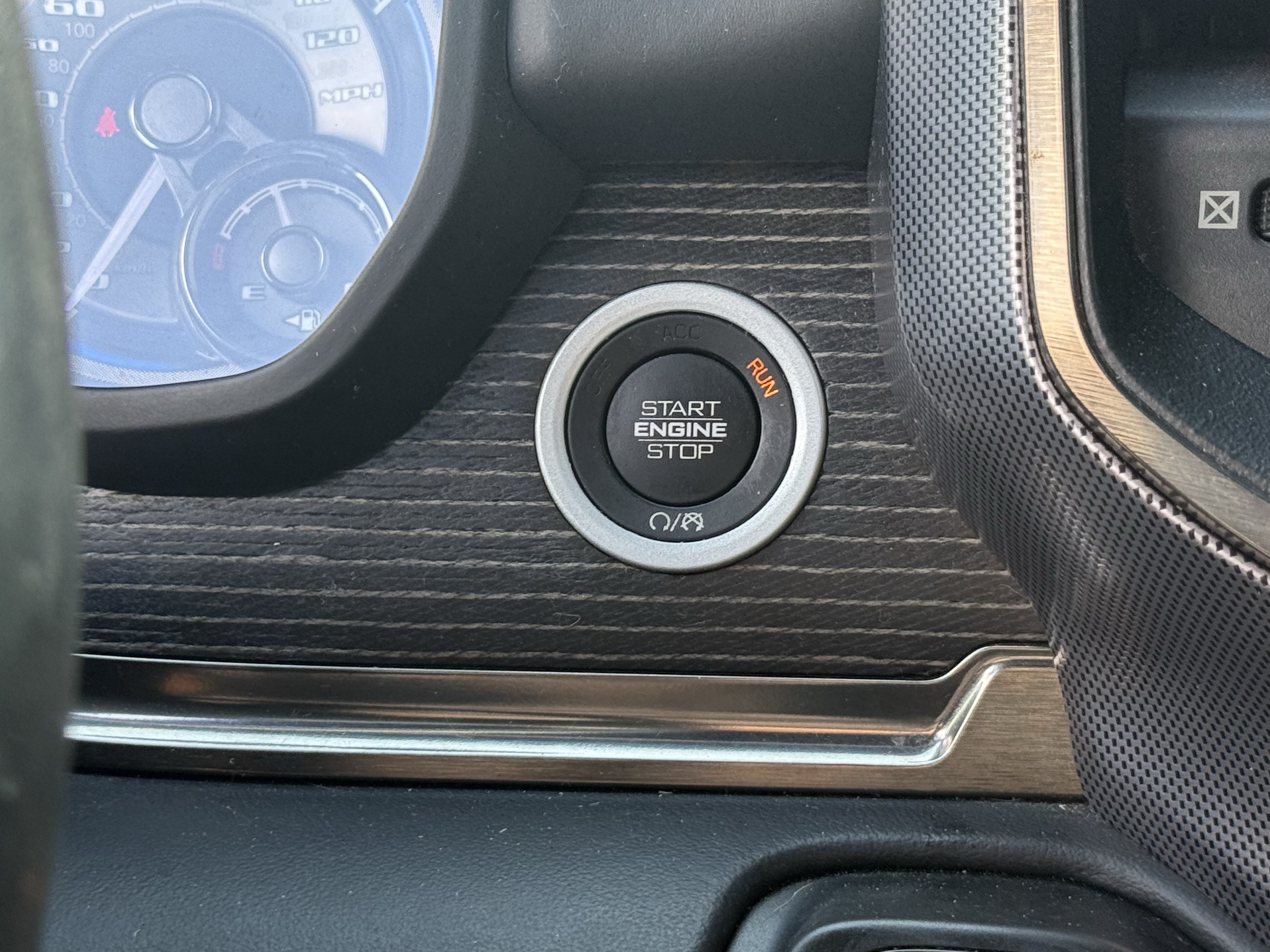 Used 2019 RAM 1500 Limited w/ Advanced Safety Group AWD/4WD image 24