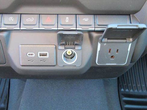 New 2026 Chevrolet Silverado 1500 Custom image 26