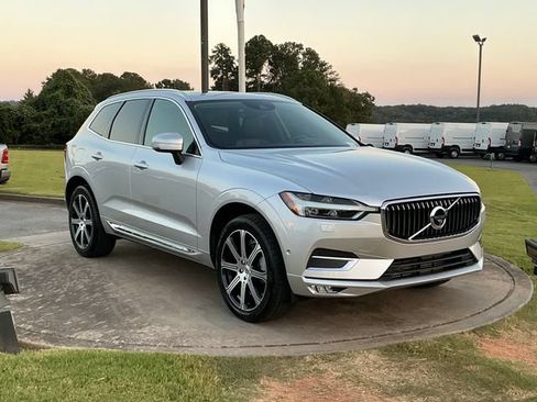 Used 2020 Volvo XC60 T6 Inscription AWD/4WD image 9