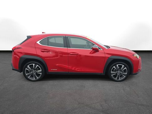 Used 2019 Lexus UX 250h image 4