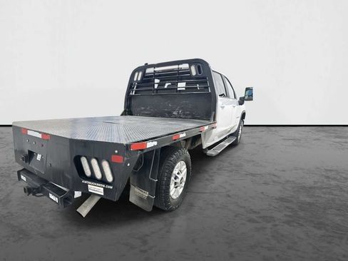 Used 2024 Chevrolet Silverado 2500 LT w/ Snow Plow Prep/Camper Package AWD/4WD image 3