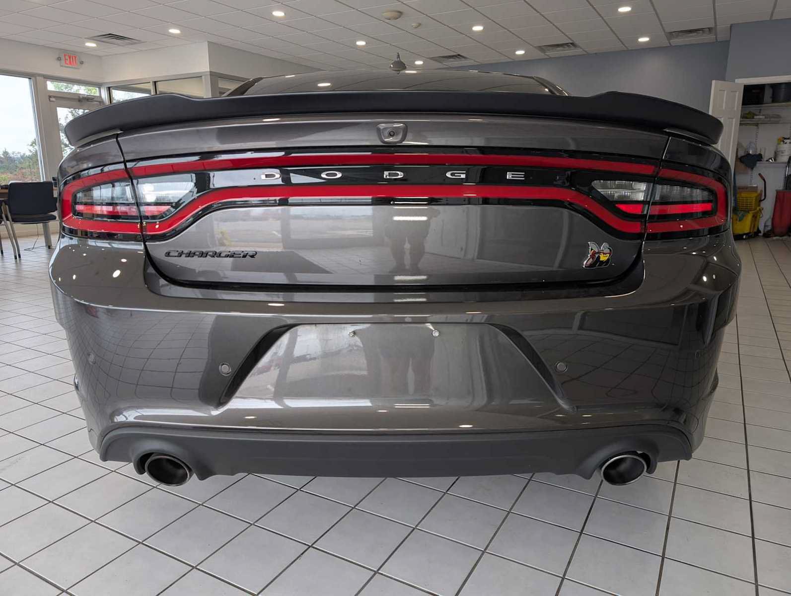 Used 2022 Dodge Charger Scat Pack RWD image 10