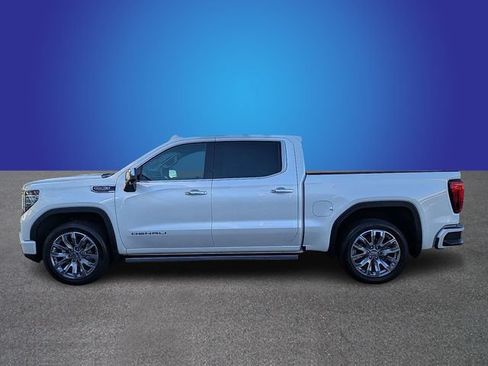 Used 2025 GMC Sierra 1500 Denali w/ Denali Reserve Package AWD/4WD image 2
