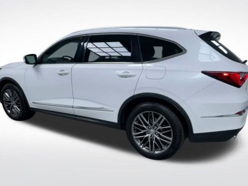 Used 2023 Acura MDX SH-AWD w/ Advance Package image 9