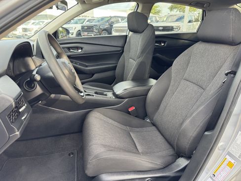 Used 2024 Honda Accord EX image 27