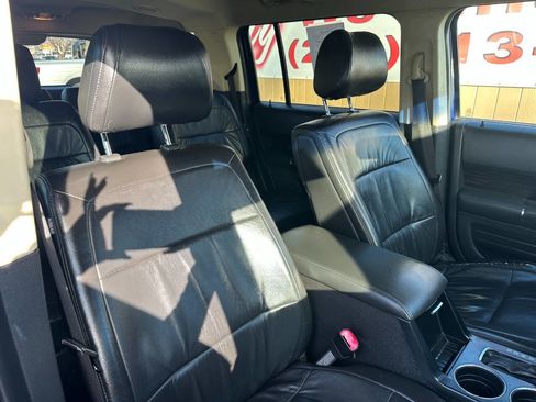 Used 2013 Ford Flex SEL image 18