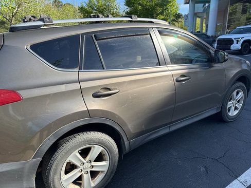 Used 2013 Toyota RAV4 XLE image 3