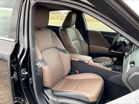 Certified 2025 Lexus ES 350 image 8