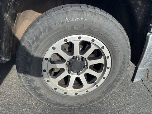 Used 2014 Chevrolet Silverado 1500 W/T image 9