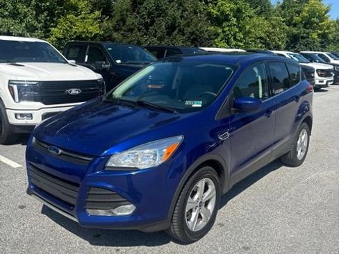 Used 2015 Ford Escape SE AWD/4WD image 2