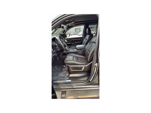 Used 2020 RAM 1500 Limited AWD/4WD image 13
