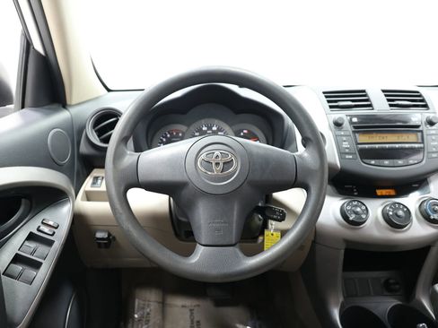 Used 2007 Toyota RAV4 2WD image 19