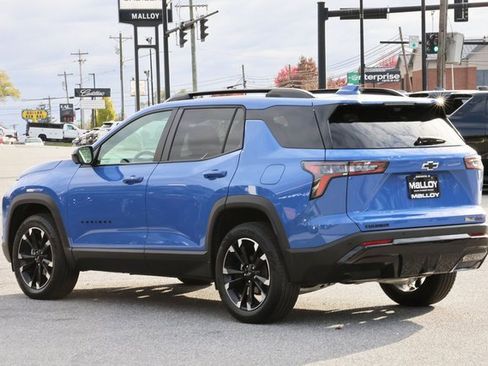 Used 2025 Chevrolet Equinox RS w/ Safety and Technology Package image 2