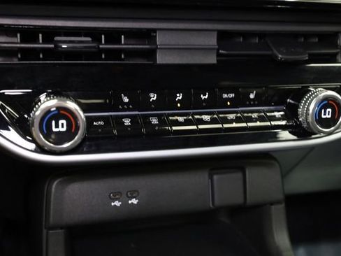 Used 2024 Honda Prologue EX image 22