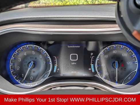 Certified 2018 Chrysler Pacifica Touring-L Plus w/ Advanced Safetytec Group FWD image 30