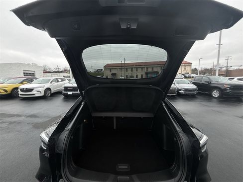 Used 2024 Buick Envista Avenir image 29