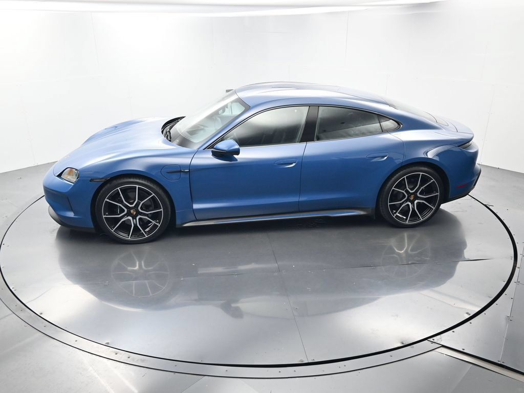 Certified 2025 Porsche Taycan RWD image 33