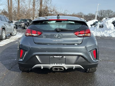 Used 2020 Hyundai Veloster 2.0 image 4