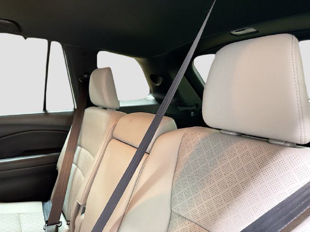 Used 2021 Honda Passport Elite image 27