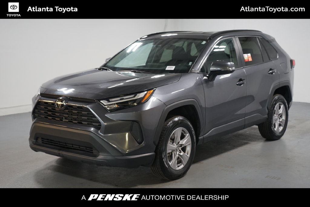 Certified 2025 Toyota RAV4 XLE FWD image 1