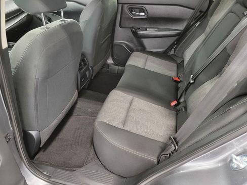 Used 2025 Nissan Rogue SV image 22