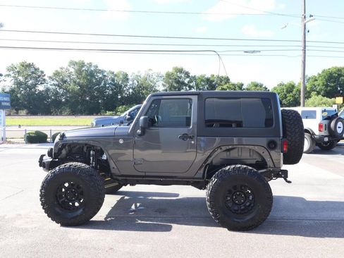 Used 2016 Jeep Wrangler Sport image 8