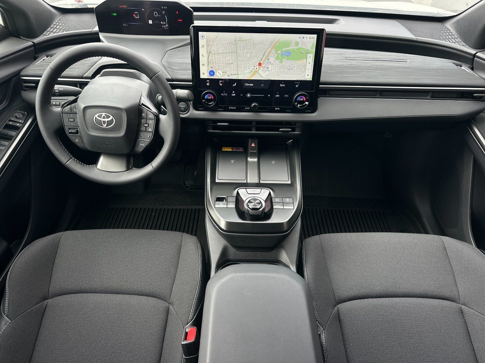 Used 2026 Toyota C-HR AWD/4WD image 12