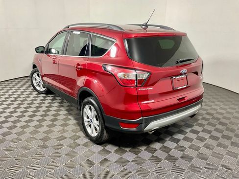 Used 2018 Ford Escape SE w/ SE Sync 3 Package AWD/4WD image 12