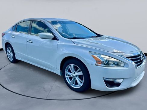 Used 2013 Nissan Altima 2.5 SV image 7