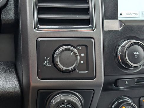 Certified 2017 Ford F150 XLT w/ Equipment Group 302A Luxury image 23