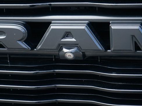 Used 2019 RAM 2500 Laramie w/ Night Edition AWD/4WD image 46