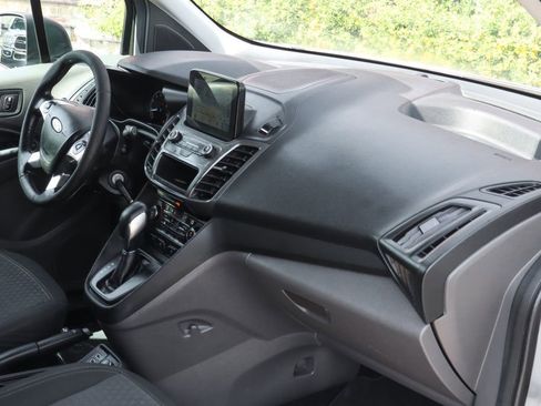 Used 2019 Ford Transit Connect XLT image 46