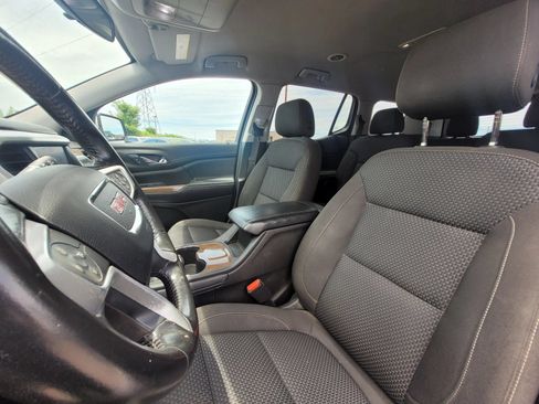 Used 2020 GMC Acadia SLE FWD image 8