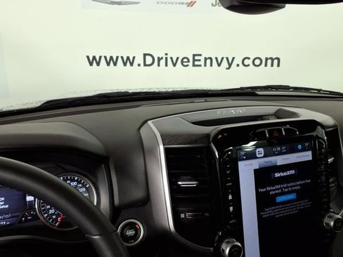 Used 2023 RAM 1500 Big Horn AWD/4WD image 23