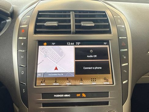 Used 2019 Lincoln MKZ Reserve w/ Luxury Package AWD/4WD image 17