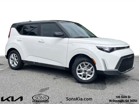 New 2025 Kia Soul S image 1