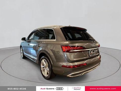 Certified 2023 Audi Q7 2.0T Premium w/ Convenience Package AWD/4WD image 3
