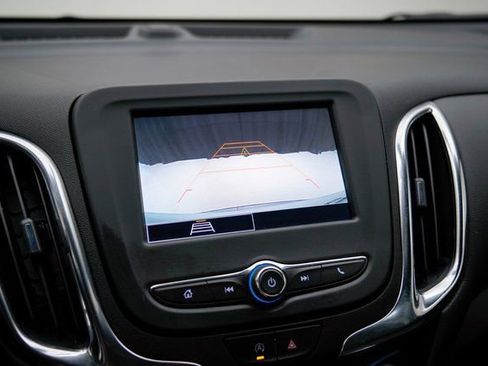 Used 2024 Chevrolet Equinox LT image 29